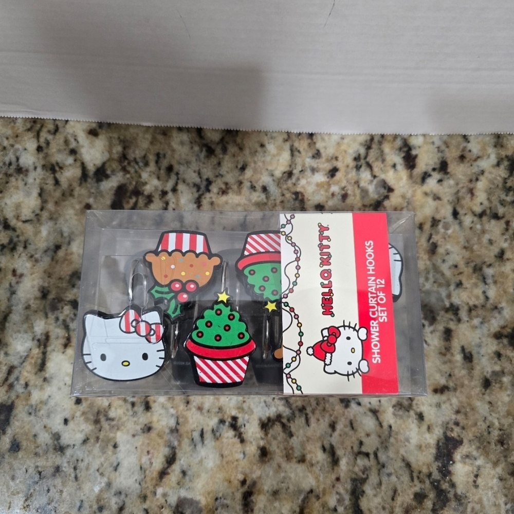 Hello Kitty Christmas Shower Hook Set